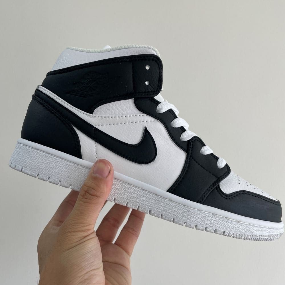 Custom Black White Air Jordan 1 – insdrip