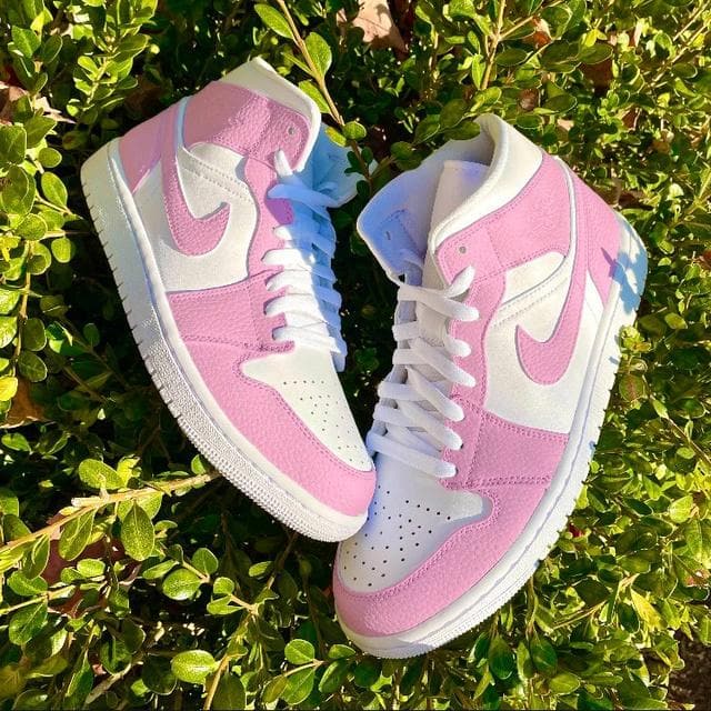 Custom Air Jordan 1 Mid Baby Pink – shecustomize